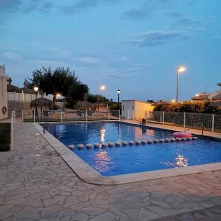 Апартаменты Casa Kris Ориуэла Экстерьер фото
