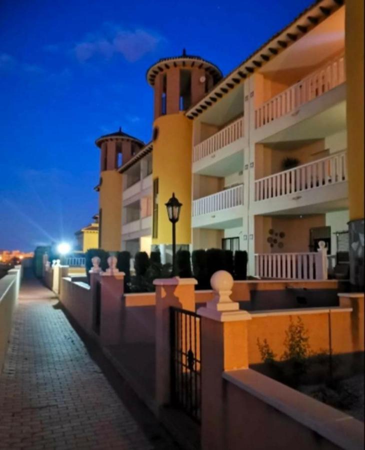 Апартаменты Casa Kris Ориуэла Экстерьер фото