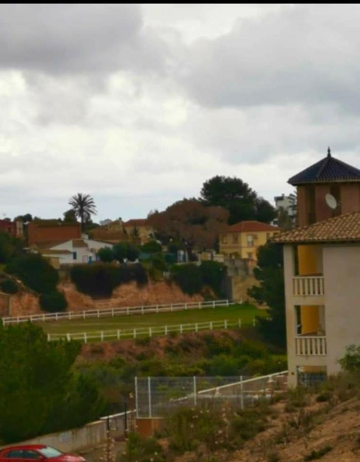 Апартаменты Casa Kris Ориуэла Экстерьер фото